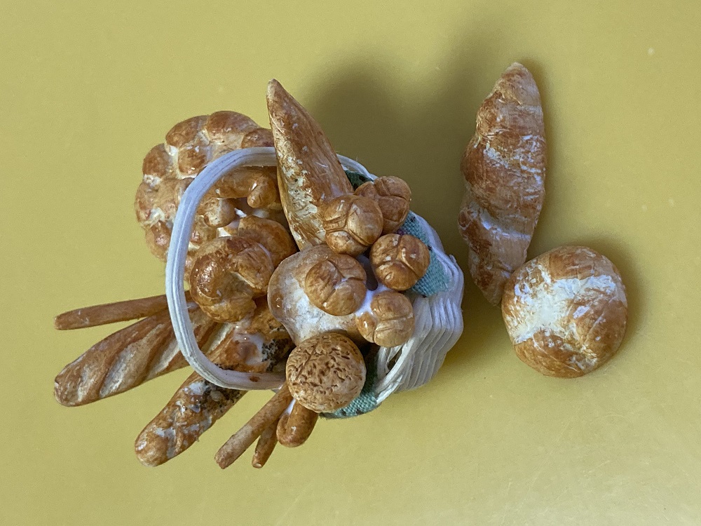 TUnnold_Breads